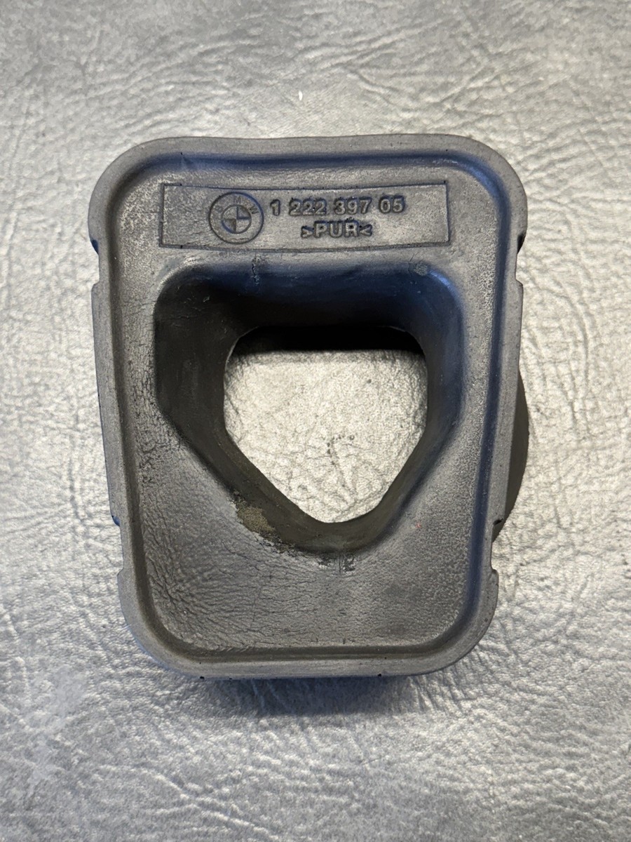 1990-1999 BMW Z3 E36 M3 Gear Stick Shift Foam Surround 122239705