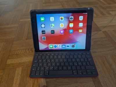 Apple iPad Air A1475, 128GB, 9,7'' WLAN+Cellular