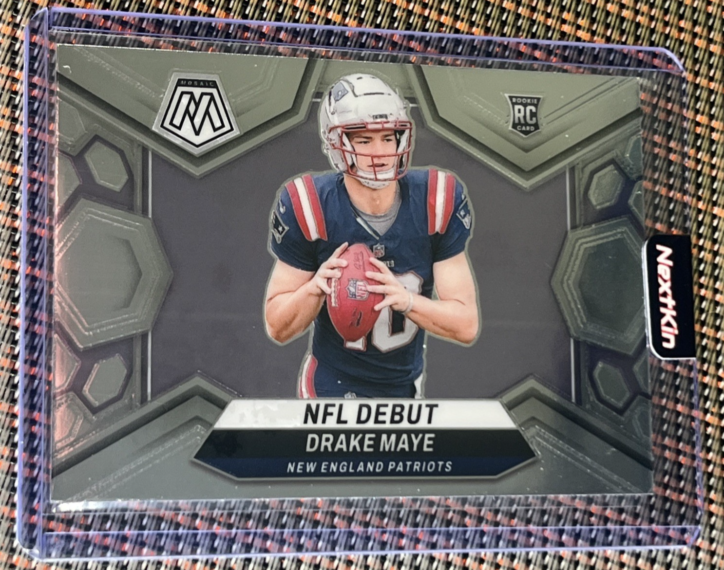 2024 Panini Mosaic NFL Debut Rookie RC Drake Maye New England Patriots #273
