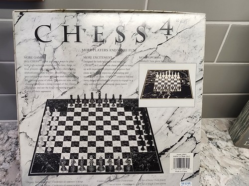 NEW Hansen WOW toys CHESS 4 more players more fun GAME - Picture 2 of 2