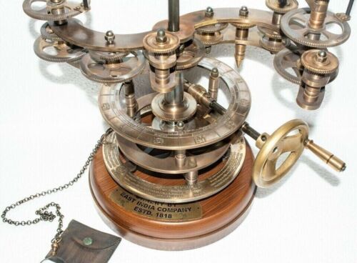 Handmade Brass Solar System Orrery With Wooden Base working Sun, Earth And Moon - Picture 3 of 3