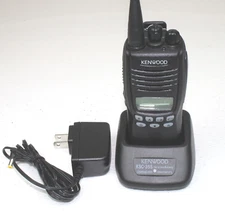 Kenwood TK-3312-1 TK3312-1 UHF Radio 450-520 MHz 128 Ch 5W ANALOG FleetSync