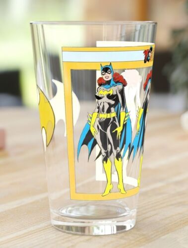 Batgirl Pint Glass, 16oz - Barbara Gordon - DC Comics Style Guide 1982 - Gotham - Picture 1 of 7