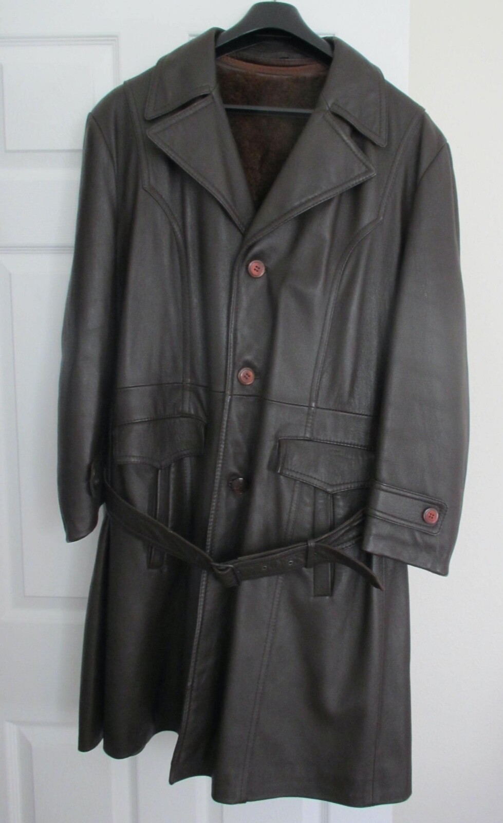 Vintage Mens Leather Trench Coat with Detached Shearl… Gem