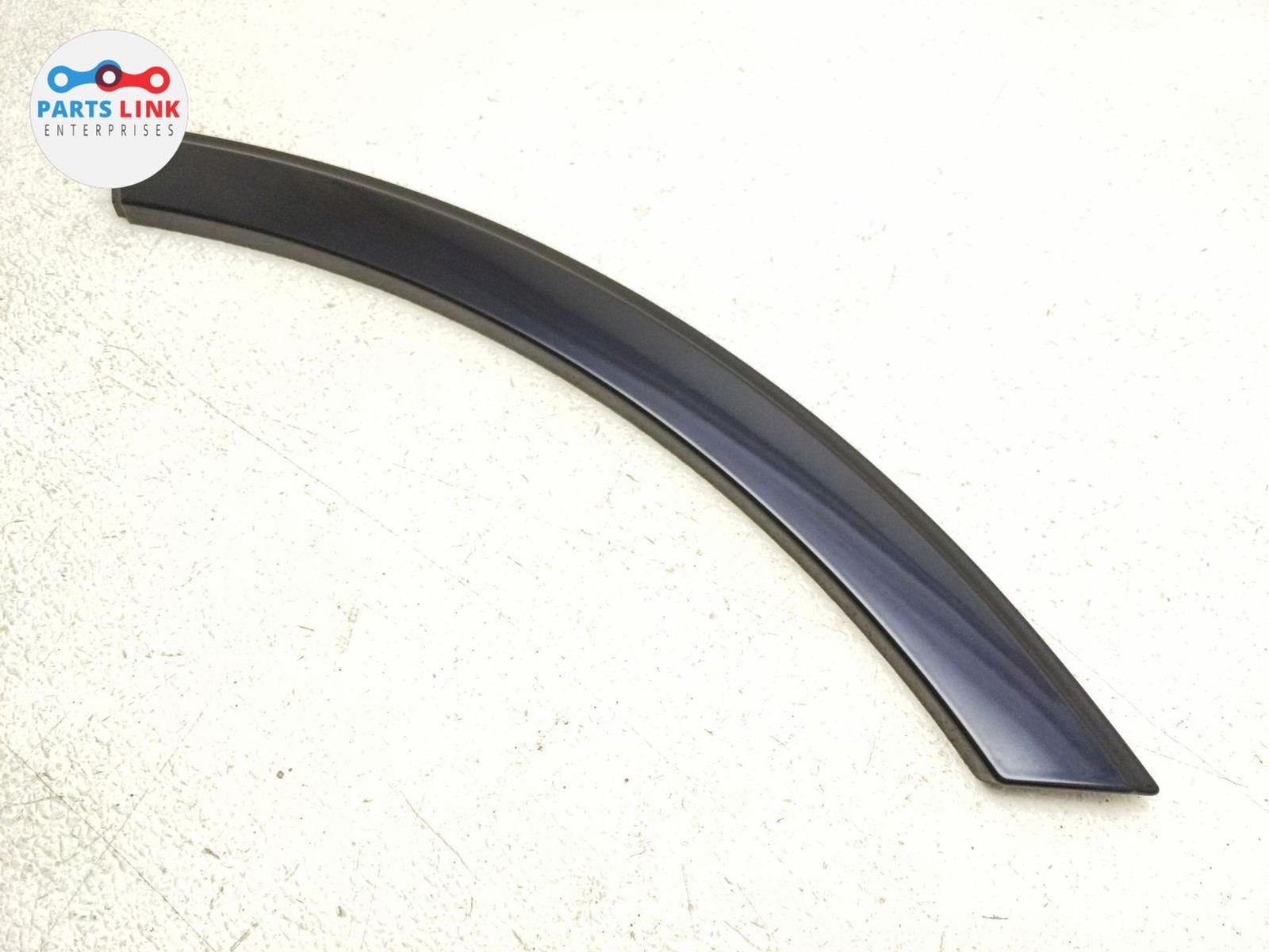 Bentley Bentayga 2016-2020 Rear Left Molding