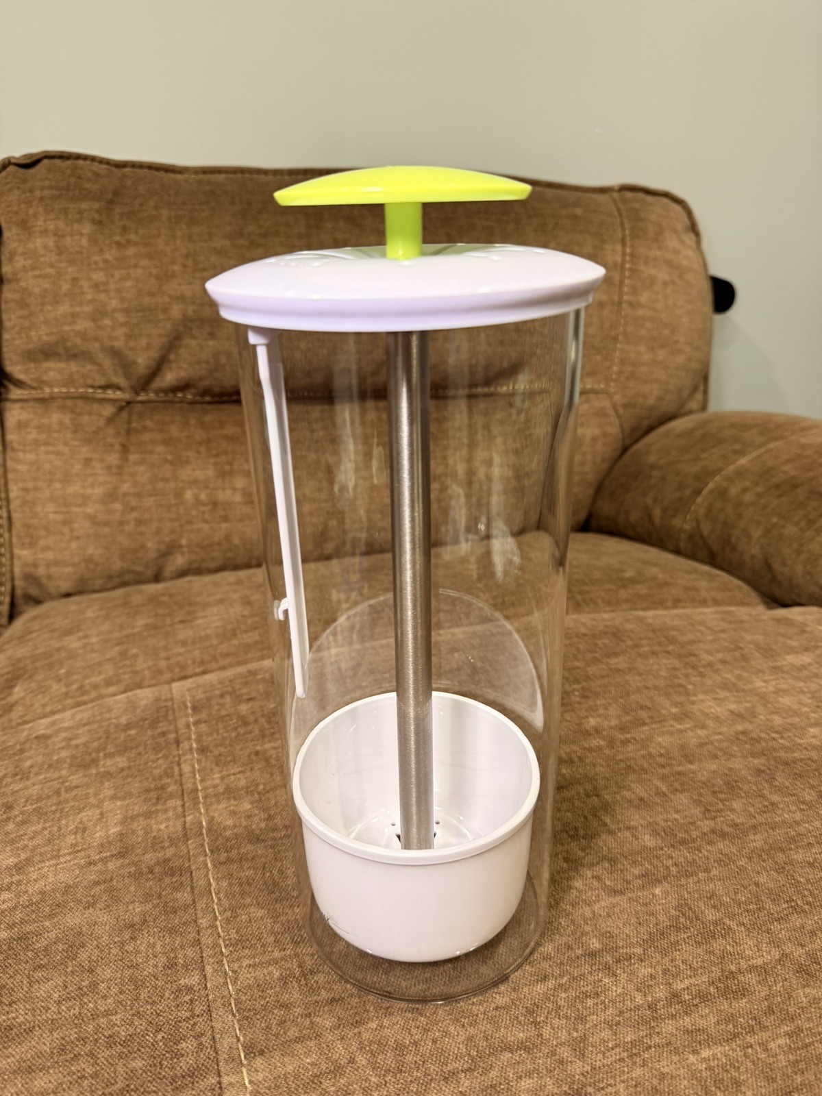 Gourmet2Day Glass Herb Keeper - Anti-leakage fresh herb container