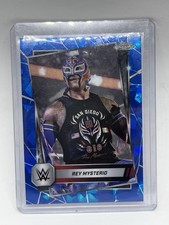 Topps 2025 Chrome WWE Sapphire Edition Rey Mysterio #62 Parallel Card