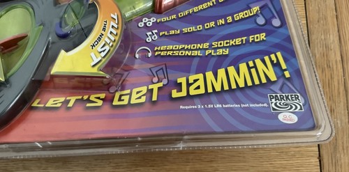 Electronic Rock-it Bop-it Guitar Toy Hasbro Games Rare New Sealed Strum It Twist - Picture 5 of 10