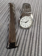 Lorus Stainless Steel Quartz Watch Elasticated Stainless Strap New Battery