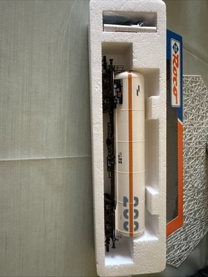 Roco 46204 H0 DC Druckgaskesselwagen ''Petrom Chem'' DB, OVP
