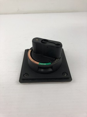External Handle Knob Switch ''Reset Off'' ''Tripped On''