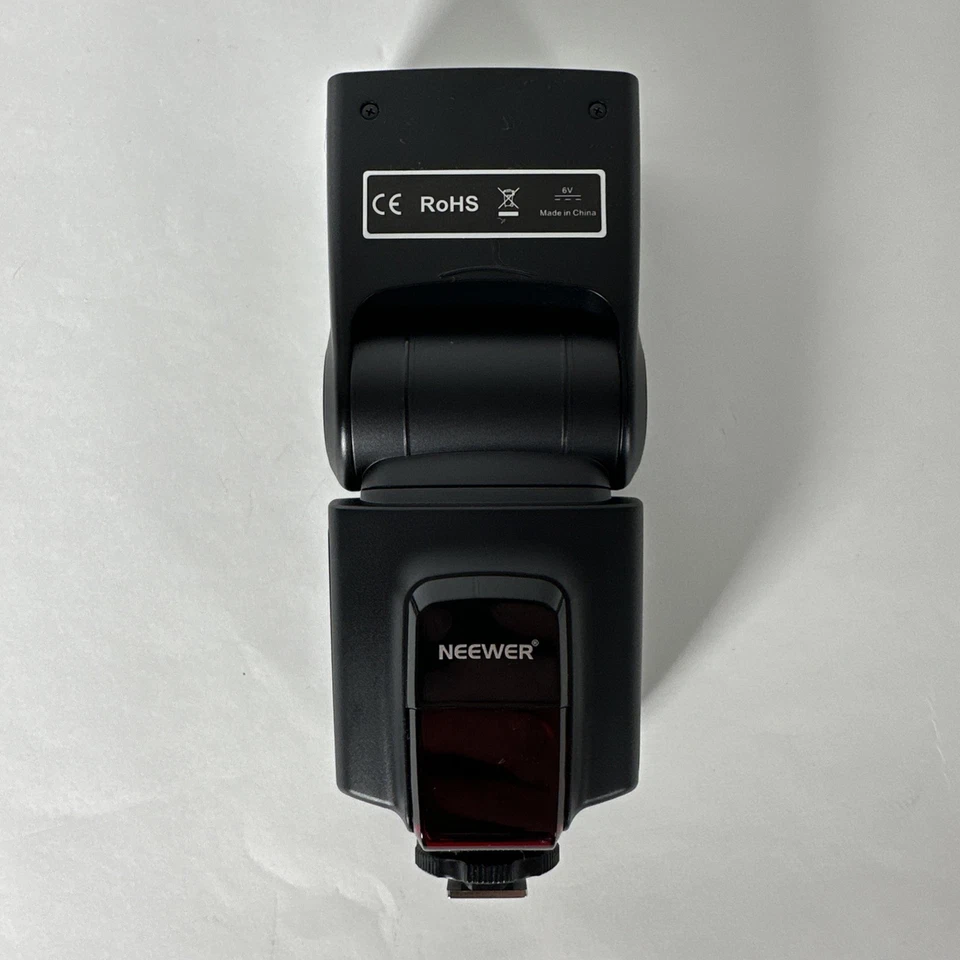 Neewer TT560 Flash Speedlite for Canon Sony Nikon Panasonic Olympus DSLR Cameras - Image 4 of 4