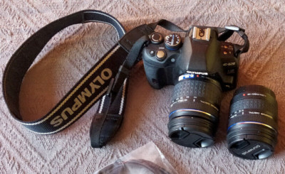 Olympus E-620 DSLR Kit, 40-150mm & 14-42mm Zuiko Lenses [No image stabilisation]