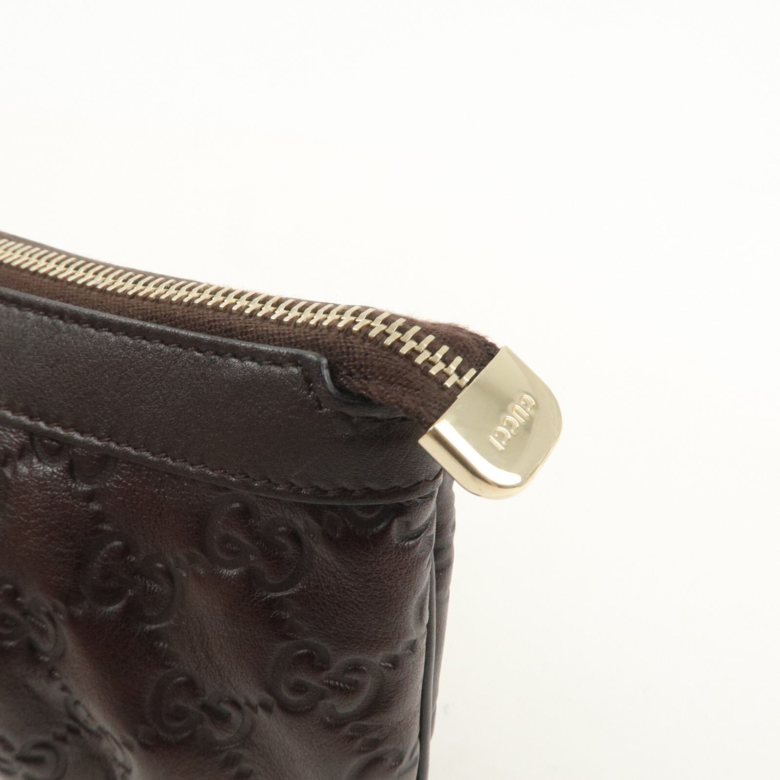 GUCCI Guccisima Interlocking G Accessory Pouch Le… - image 19