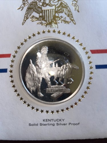 National Governor's Conference Official Bicentennial Medal - Kentucky (1) Medal - Picture 4 of 8