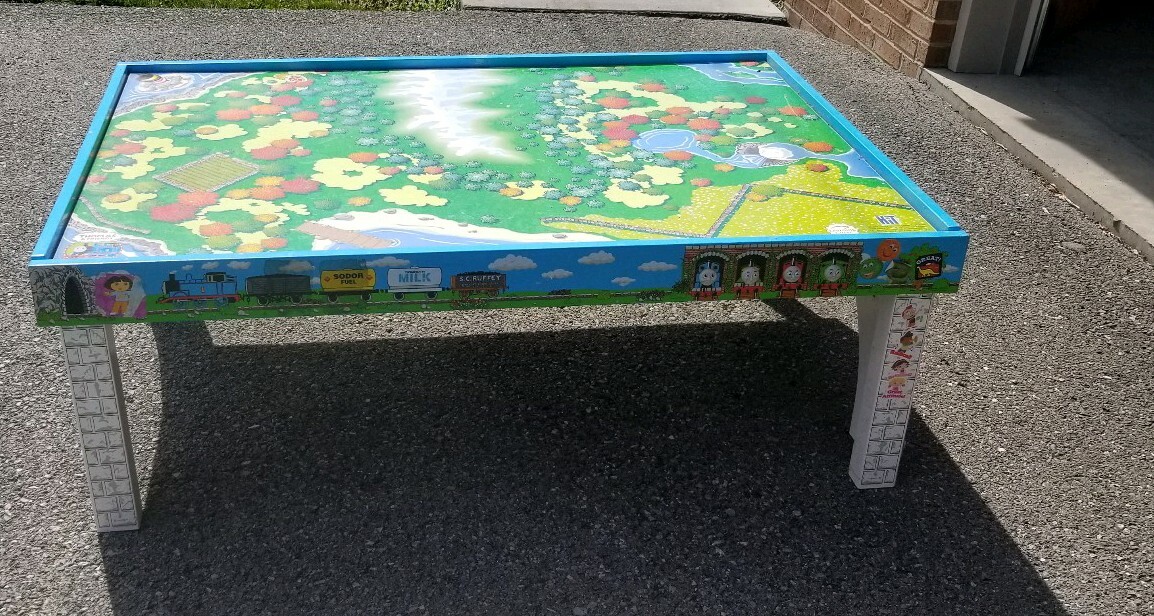 thomas and friends island of sodor play table
