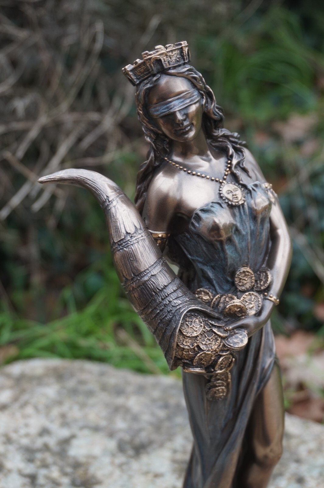 Statuette Chance et Loto 29cm, le cadeau idéal pour attirer la fortune