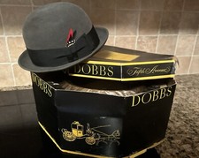 VINTAGE DOBBS FIFTH AVENUE NEW YORK Grey BOWLER HAT BOX With Rain Cover MEN MAN