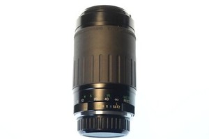Vivitar Macro Focusing Zoom Lens 70-300mm, 1:4.2-5.8 MC