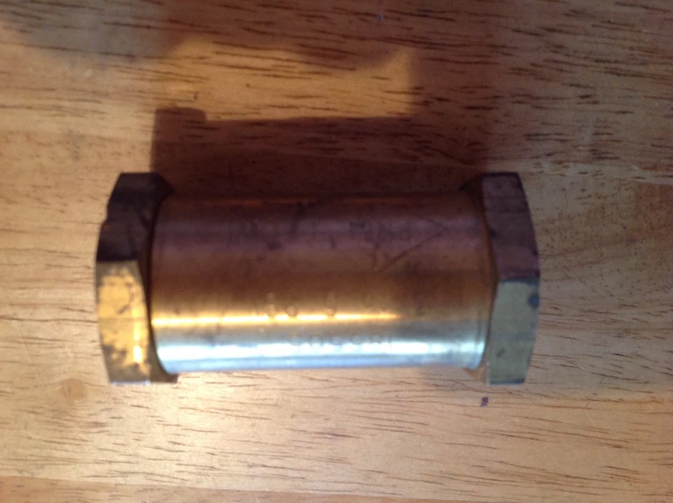 Cummins diesel fuel check valve 185505 - Image 2 of 4