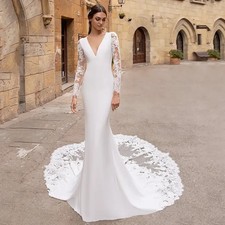 Long Sleeves Wedding Dress Mermaid V Neck Lace Appliques Bride Gowns Backless