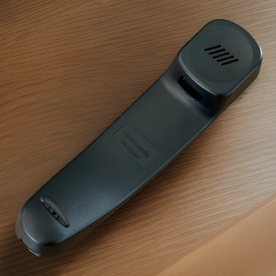 Panasonic PNLXP1005Y Corded Black Phone Handset - Image 3 of 4