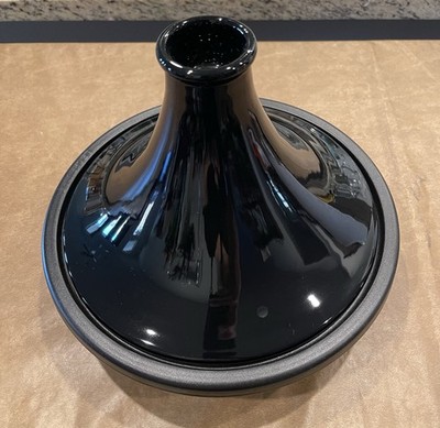 Le Creuset Cast Iron Tagine w/ Lid Black Ceramic Coated 2 qt 12 in MPN #27