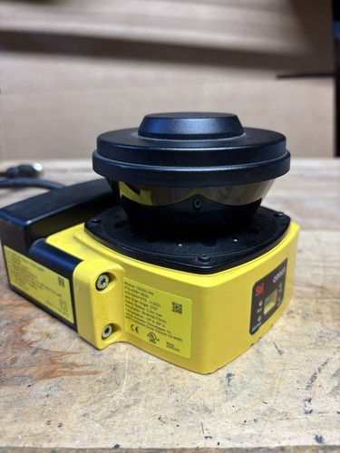 Sti/Omron OS32C-SN With OS32C-BP Laser Scanner