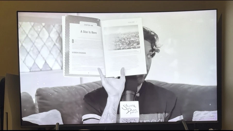 55 Inch Samsung Curve TV, Read Description - Image 3 of 4