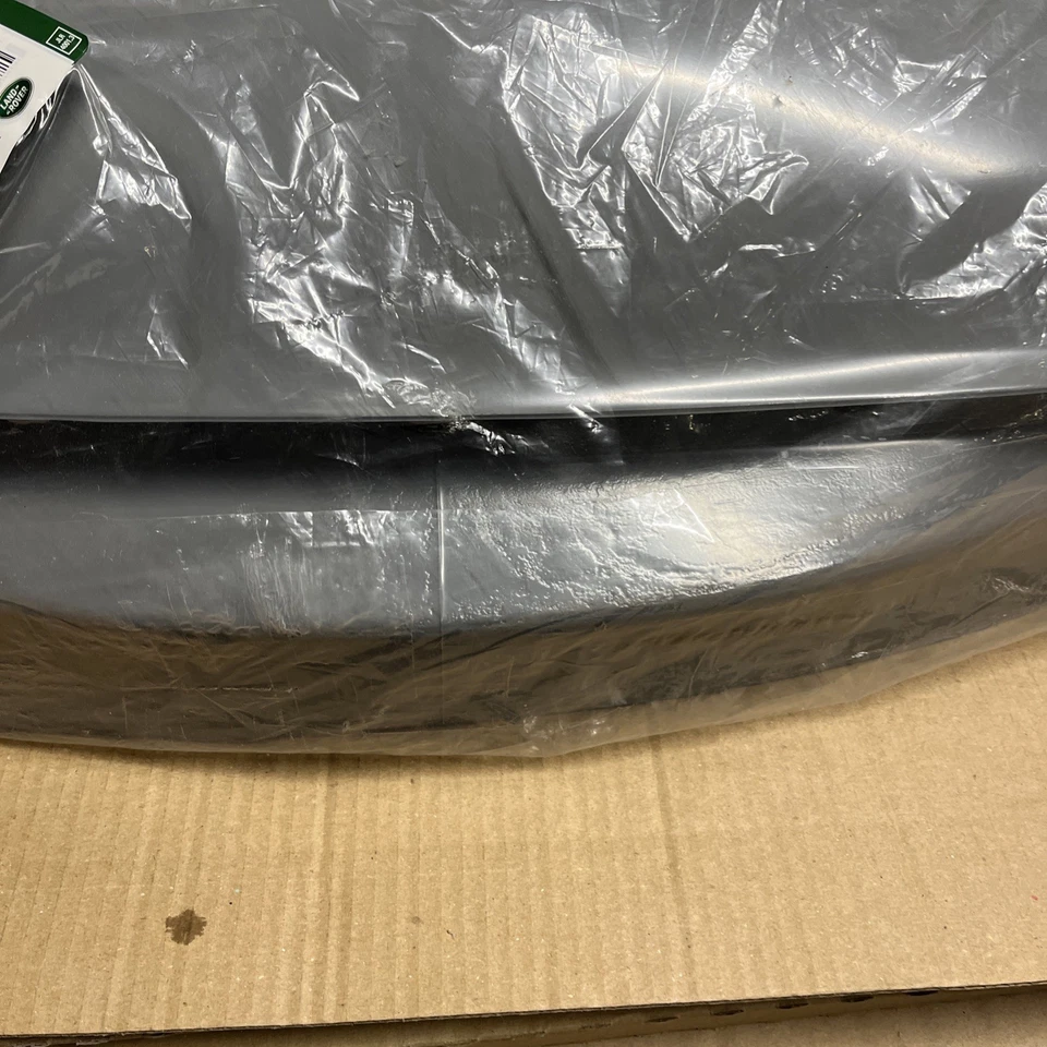 Land Rover Genuine Eyebrow Front Wheelarch Fits Defender '87-'06 '07-On MTC6875P - Image 4 of 4