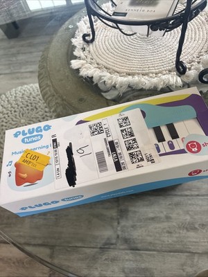 Plugo by Shifu Gamepad and Tunes Music Learning Kit Near Nib