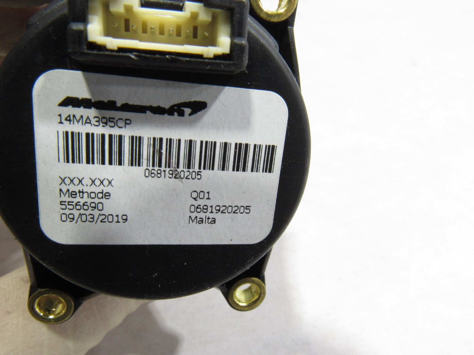 17-20 Mclaren 720S 720 2020 4.0L V8 Headlight Head Light Lamp Switch Button ;
