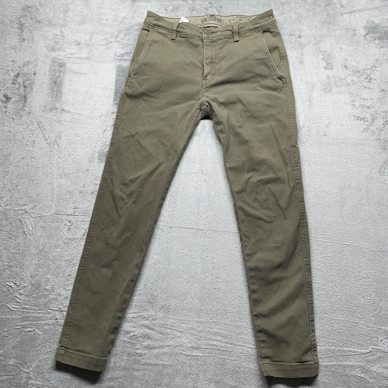Levi’s xxchino Pants Men’s 30x32 standard taper Green Chino