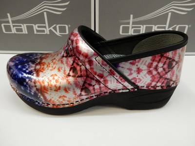tie dye dansko