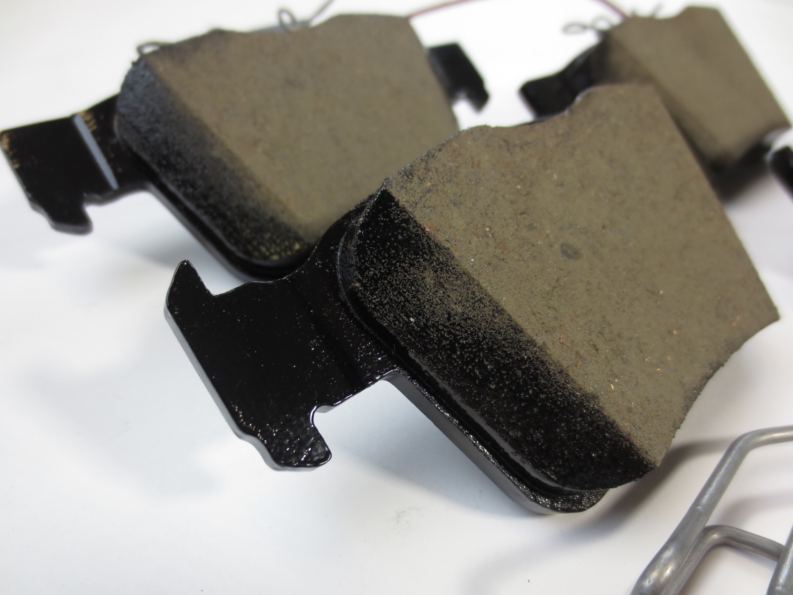 MASERATI LEVANTE & LEVANTE S QUATTROPORTE S & DIESEL REAR BRAKE PADS KIT 2017+