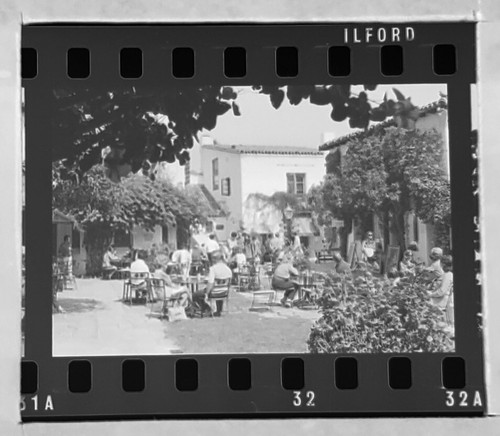El Paseo Restaurant, Santa Barbara, CA. (5) Ilford 35mm B&W Negatives - 1968 - 第 4/10 張圖片