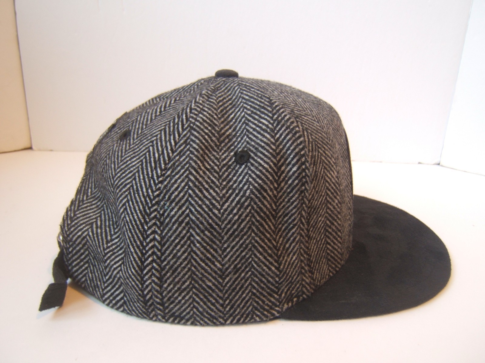 Nightmare Before Christmas Patch Hat Gray Herring… - image 7