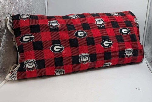 NCAA Georgia Bulldogs Licensed Soft Fleece Fabric BOLT 12 YARDS. Free Shipping - Picture 5 of 5