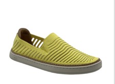 UGG Sammy Breeze Women  s 5.5 Sneakers Knit Upper Casual Slip-on Twin Gore Shoes