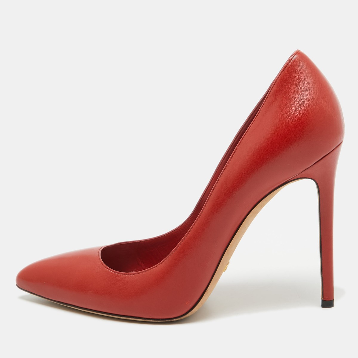 Gucci Red Leather Pointed Toe Pumps Size 38.5 | eBay