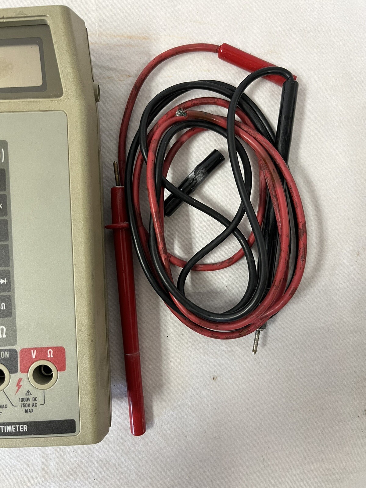 Vintage Fluke Multimeter 8021 B w/ Case Used Made In The USA eBay