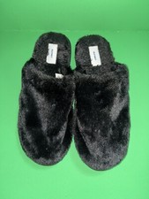 Old Navy Fur Slippers For Women - Size 7