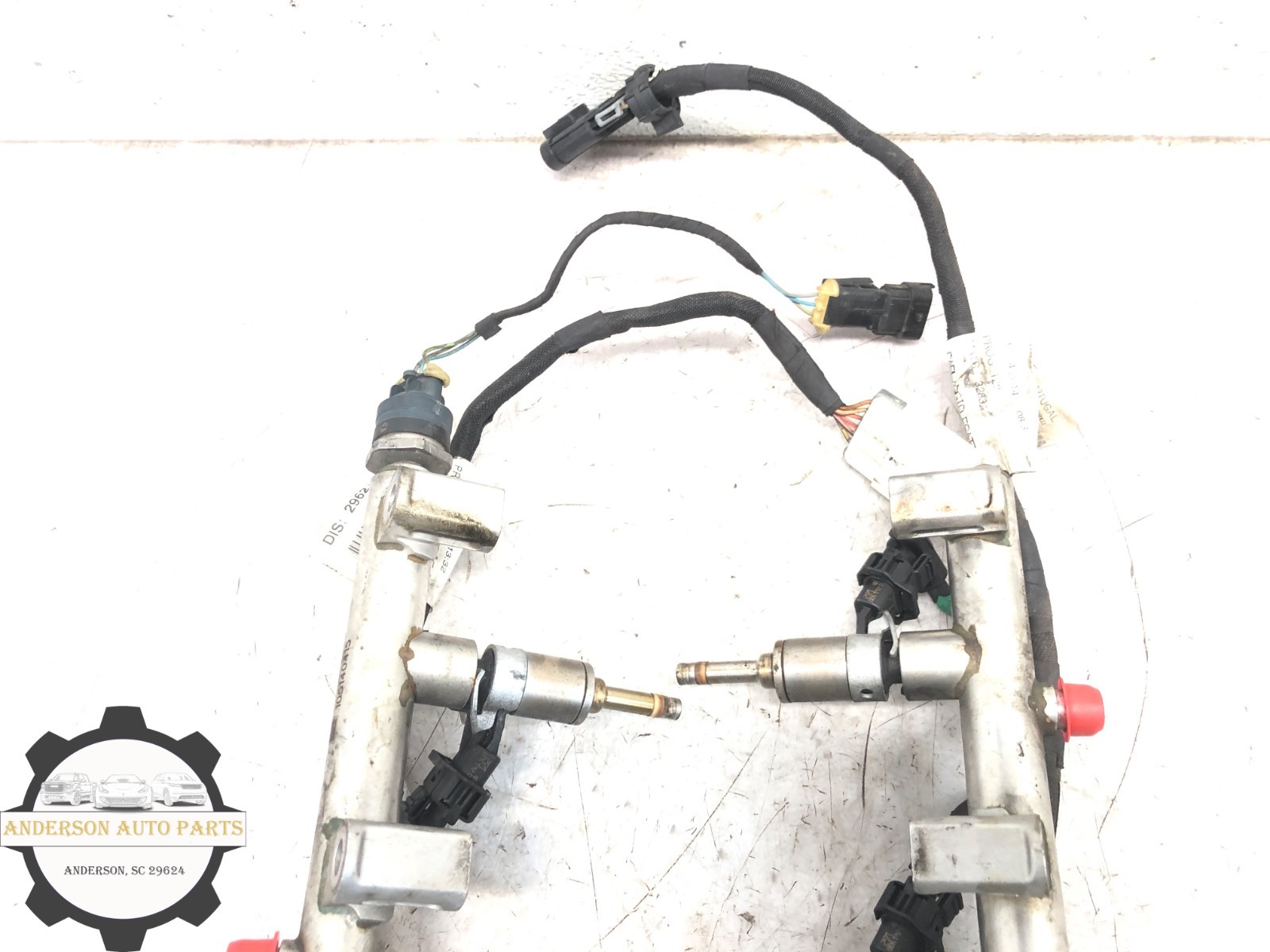 2014-2020 MASERATI QUATTROPORTE 3.0L V6 ENGINE FUEL RAIL LINE W/ INJECTORS OEM