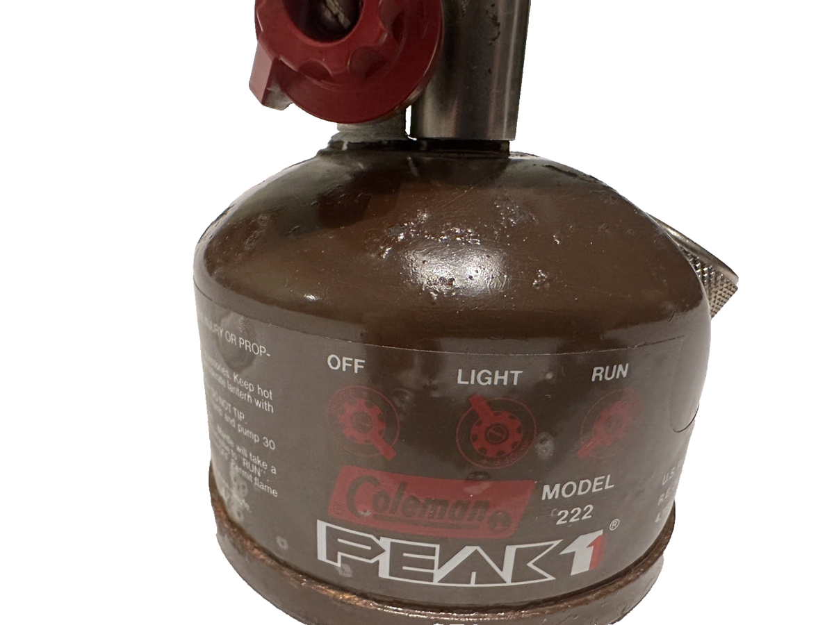 Coleman Peak 1 Model 222 lantern 9