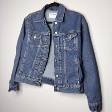 Women  s Old Navy Denim Jacket Size Small