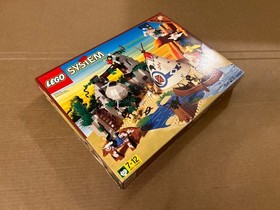 LEGO Western: Boulder Cliff Canyon (6748) - Brand New In Factory Sealed Box
