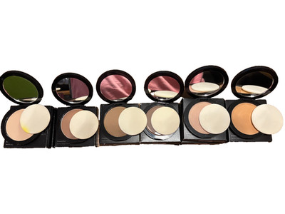 Glo Skin Beauty  Pressed Base Mineral Foundation