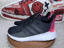 Size 6.5 - adidas Questar Flow Shock Red W