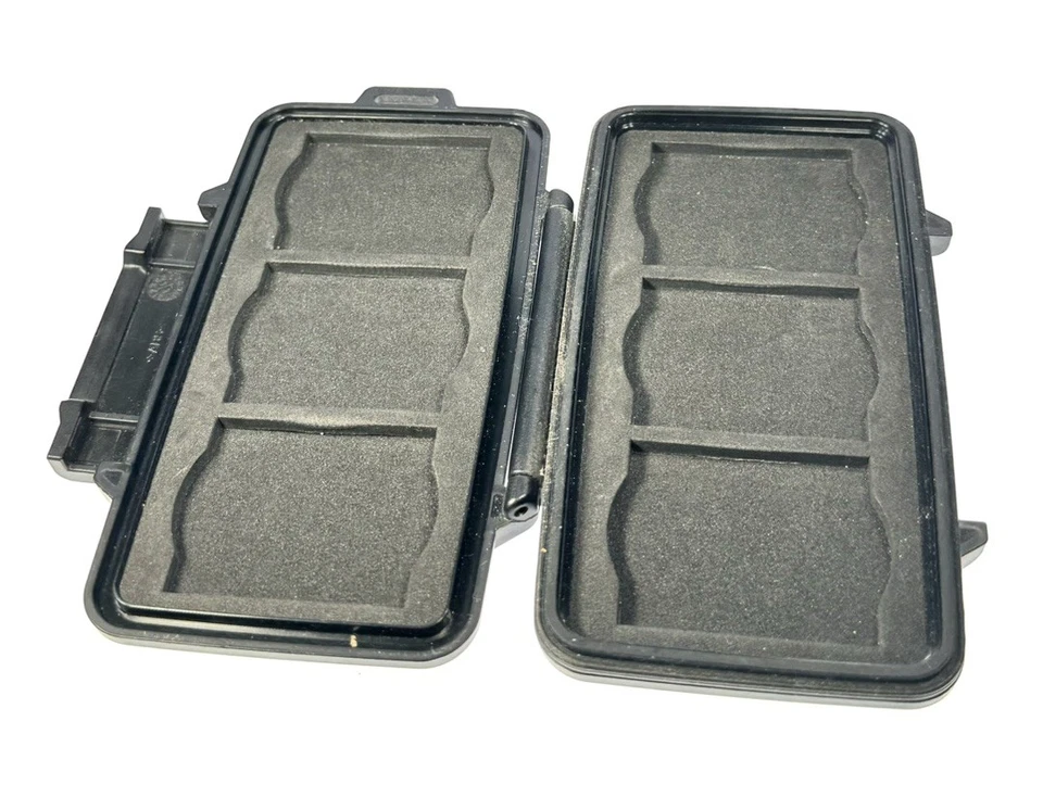 Pelican 0945 Memory Card Case for CF Compact Flash or CFast Cards - Image 3 of 3