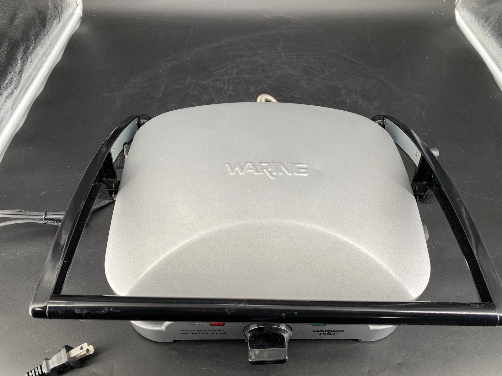 Waring Pro Professional Panini Press, Grill, Griddle. Silver Model WGG500
Opens in a new window or t